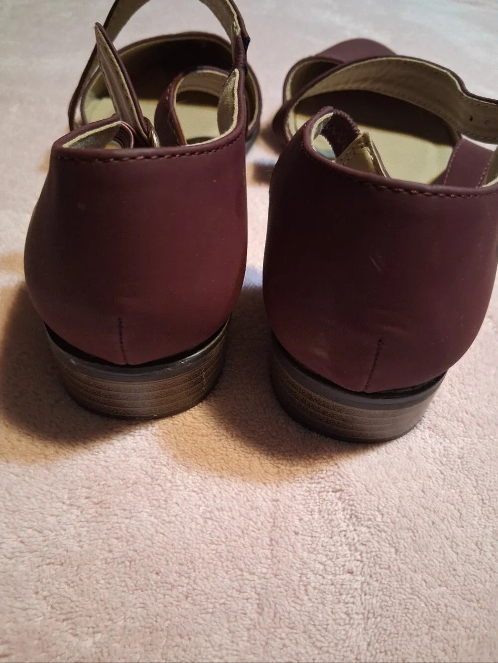 Burgundy Pointed Toe Criss Cross Strappy D'Orsay Flats Size 7 Journee Collection